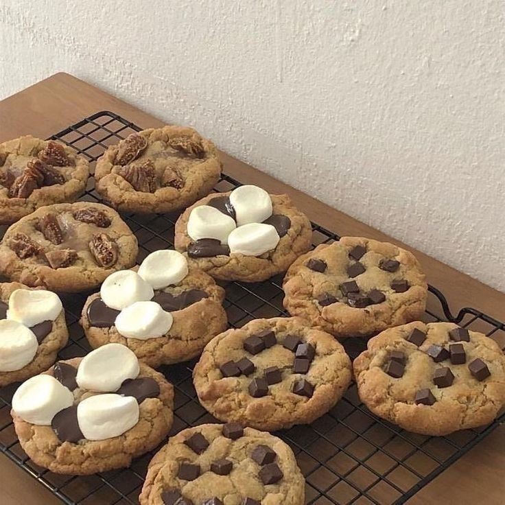 gidlecafee's tweet photo. ʕ•ᴥ•ʔ new order ʕ•ᴥ•ʔ
order: cookies
for: @rainsooj (random)
from: ot6 @G_I_DLE
message: “take care of yourself !! remember to eat, hydrate, have enough rest and stay healthy !! you're doing amazing <3” https://t.co/63J8SN4O9W
