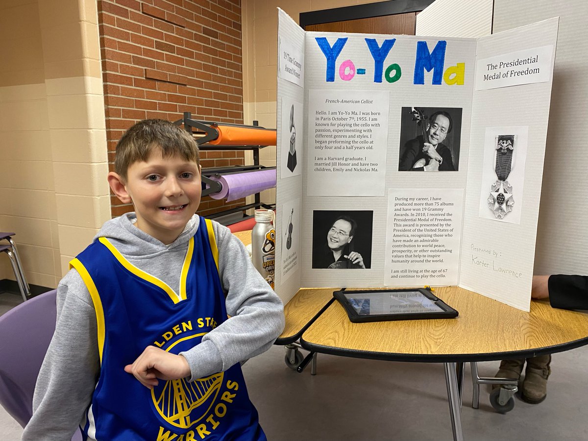 HSSD's tweet image. From Yo-Yo Ma to Charlie Brown, Meadowbrook 4th graders researched historical figures and presented their new knowledge to families and staff during the annual Living Wax Museum! #AuthenticLearning #InnovativeProgramming