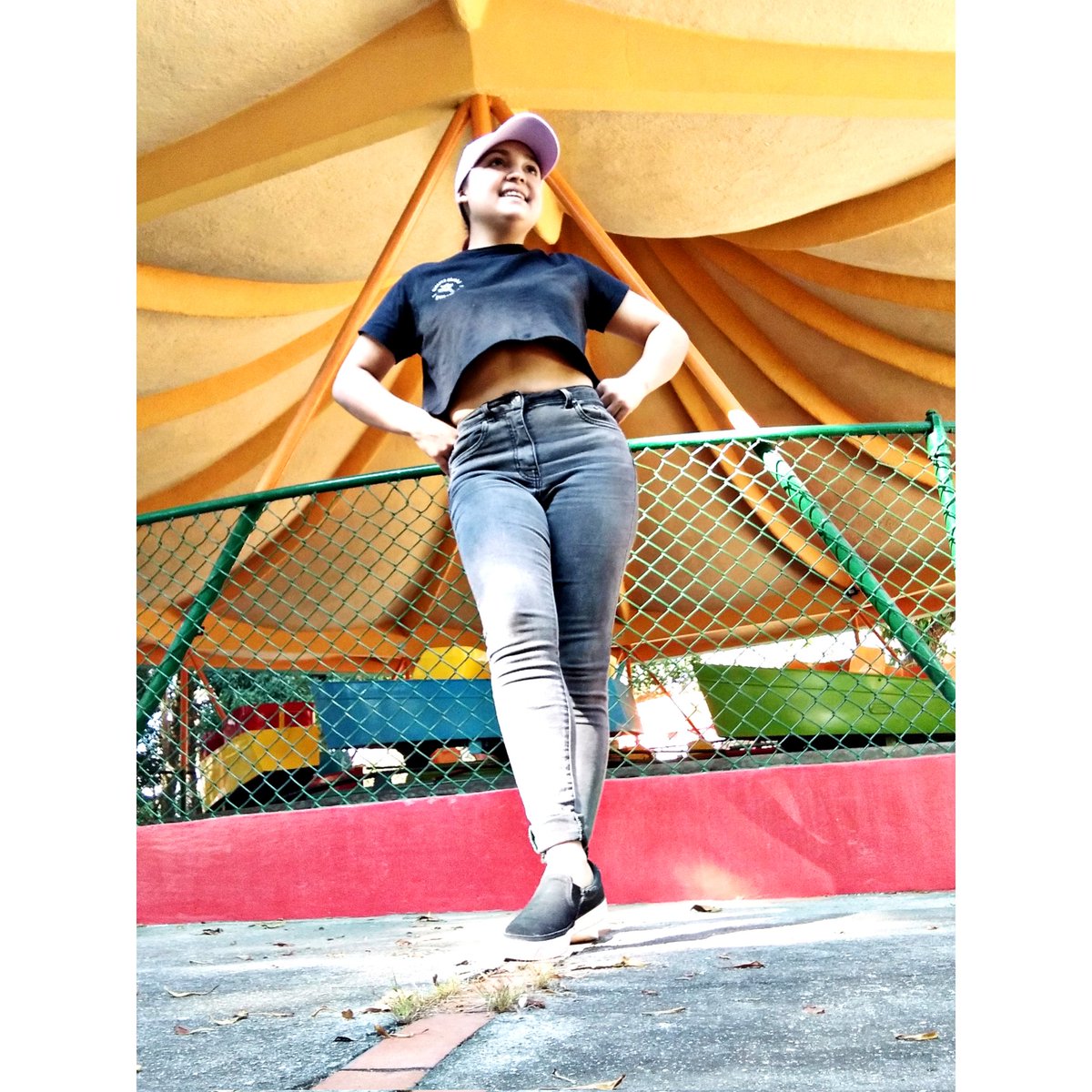 JasminCubias's tweet photo. #NuevaFotoDePerfil https://t.co/rIIBTV9lfY