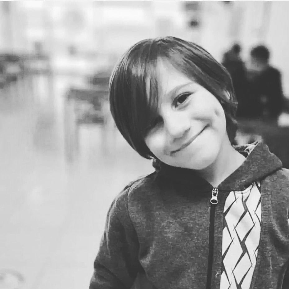 Van'da belediyelerimizin en büyük eksiklerinden biri.
Üzgünüz. Mekânın cennet olsun inşallah evlat
#KöpekTerörü
#MeteDurna