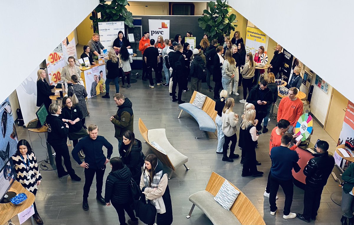 Ilkka Kurkela (@ilkkakurkela) on Twitter photo Loistavaa pöhinÀÀ <a href="/laureauas/">Laurea-ammattikorkeakoulu</a> tĂ€nÀÀn! Paikalla opiskelijat ja työelĂ€mĂ€n avainkumppanit matchmaking -hengessĂ€ đ€ #Urafestarit đ„â
Oli mukava nĂ€hdĂ€ tuttuja kumppaneita ja tutustua uusiin đ Loistavaa pöhinÀÀ <a href="/laureauas/">Laurea-ammattikorkeakoulu</a> tĂ€nÀÀn! Paikalla opiskelijat ja työelĂ€mĂ€n avainkumppanit matchmaking -hengessĂ€ đ€ #Urafestarit đ„â
Oli mukava nĂ€hdĂ€ tuttuja kumppaneita ja tutustua uusiin đ