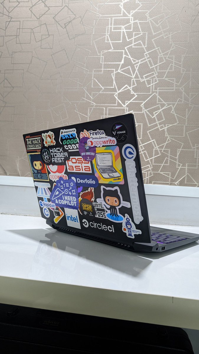 arpitxj's tweet image. Nothing better than the badge(s) of honour I get to put on my laptop 💻
@appwrite @hacktoberfest