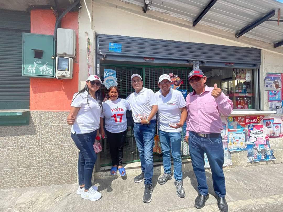SantiM2022's tweet photo. ⭕️ 𝐒𝐚𝐧 𝐏𝐞𝐝𝐫𝐨 𝐕𝐎𝐓𝐀 𝐩𝐨𝐫 𝐌𝐨𝐫𝐨𝐜𝐡𝐨 𝐲 𝐞𝐥 𝐄𝐪𝐮𝐢𝐩𝐨 𝐑𝐨𝐣𝐨 𝐥𝐢𝐬𝐭𝐚 1️⃣7️⃣🚩👏🏻👏🏻👏🏻

🚩Gracias a mi querida parroquia San Pedro por las muestras de cariño y apoyo total al Equipo Rojo.
#seguimosprimerosensu❤️
#LaVictoriaEsNuestra
#morochoalcalde2023
#Vota17 https://t.co/1Fn7VOqr4U
