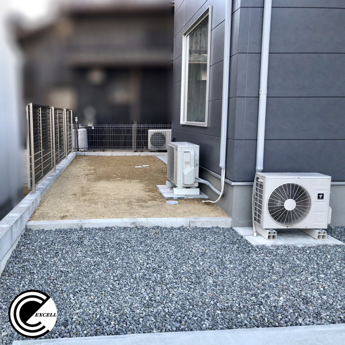 excell_garden's tweet photo. こんばんは🌙

新築外構工事完了しました👏✴︎

ナチュラルでシンプルながらも
アクセントの効いたオープン外構🏠🤍

玄関アプローチのヘキサゴン柄が
とってもお洒落です🌿🥹👍

エクセルにお任せいただき
ありがとうございました🤗💐 https://t.co/mBpSkEVvkl