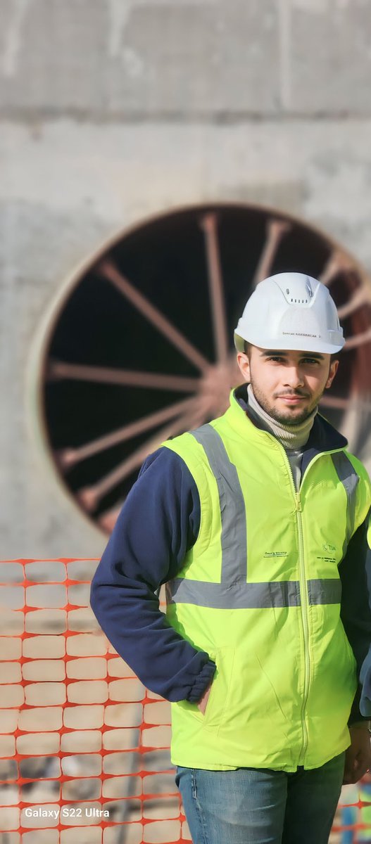 Monitoring departmanından arkadaşlarımıza bölgemizden bahsettim.

I told our friends from the monitoring department about our area.

Sabina Issabayeva 
Said Avalov 
Khairiniso Taibova