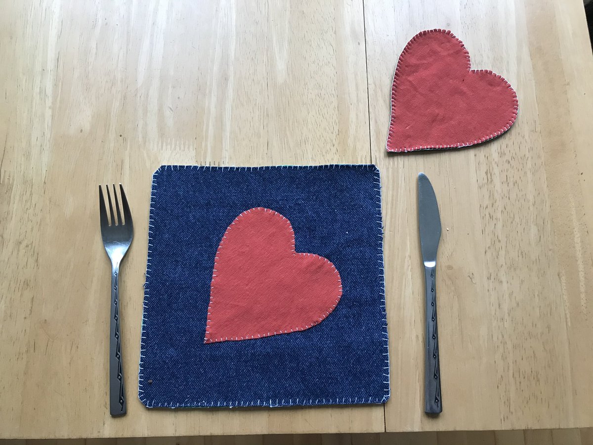 mvmorton's tweet photo. @Lenniesaurus Place mat and coaster made out of bits of old red T-shirt (sweatshirt works too) and old jeans. 🪡🧵✂️😊 https://t.co/RCtcfVL0Yb
