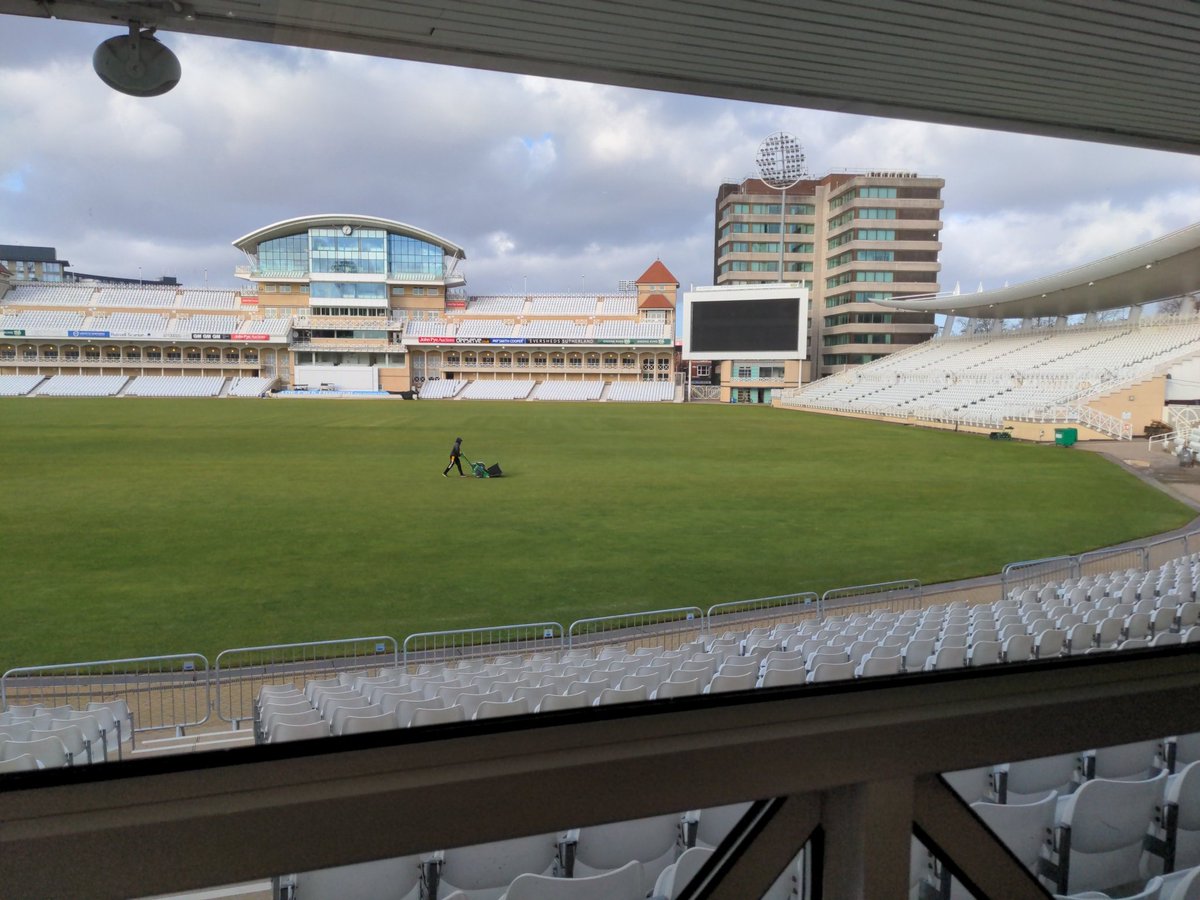 #donateblood great venue, although <a href="/birks1968/">Steve Birks</a> doesn't seem to be around today @NhsBlood #vital.  Now back to work