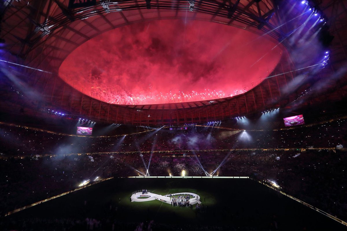 FPA_2020's tweet image. The last batch of superb images from our FIFA World Cup Qatar 2022 online gallery 📸by- 1️⃣- @Brunskill_Chris /Fantasista 2️⃣- Ben Radford/Visionhaus 3️⃣- @Jamesaw1984 /AMA 4️⃣- Matthew Ashton/ @AMAsportsphoto . View all images in the exhibition at - footballphotographersassociation.co.uk/world-cup-2022…