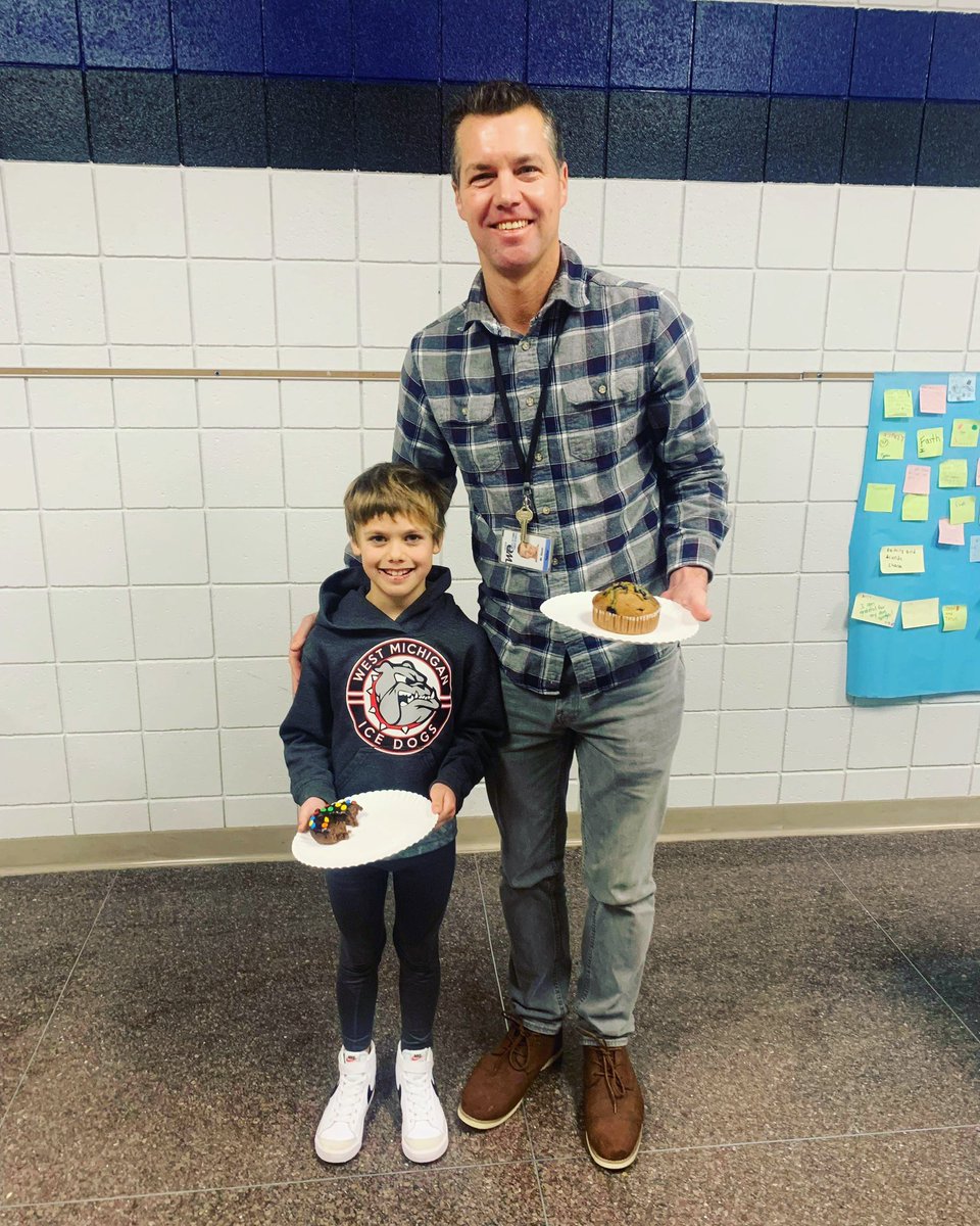Amy Bauer (@mrsbauerls) on Twitter photo Breakfast with a Buddy 🥰 thanks to our amazing <a href="/WOLakeshorePTO/">Lakeshore Elementary PTO</a> for these fantastic family events! <a href="/MrBauerWZ/">Brent Bauer</a> Breakfast with a Buddy 🥰 thanks to our amazing <a href="/WOLakeshorePTO/">Lakeshore Elementary PTO</a> for these fantastic family events! <a href="/MrBauerWZ/">Brent Bauer</a>