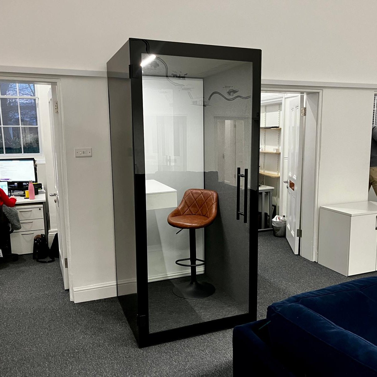AerofoilDesign's tweet photo. Acoustic Telephone Boxes installed recently for a local company. We furnished the rest of this office a few years ago, and these compliment it perfectly.
These single person hubs are designed for making those private calls in your office.
https://t.co/0Lz0zWWtOF https://t.co/jc6WBJ5Eg0