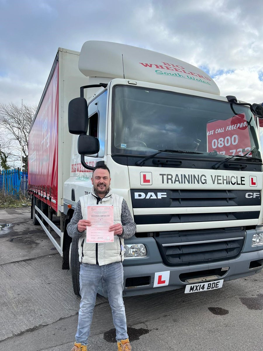 WheelersBig's tweet image. 100% pass rate yesterday!
Congratulations to Ryan, Tanvir, Ieuan, Gary, John and Ryan who passed their LGV practical demonstration test with Dave. Fantastic results! 😁👏🚛
#bigwheelers #Congratulations #Module4 #Practicaldemonstrationtest #LGV @CymoeddBIS