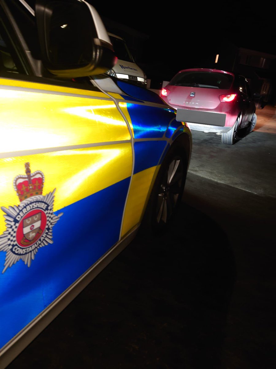 DerbyshireRPU's tweet photo. Chesterfield

After exchanging Snapchat details with a potential new girlfriend, this 17 year old driver decided to show off by driving off at speed with his 5 months driving experience.

Failed @DrugWipeUK for cannabis.

Romantic long walks ahead!

#Arrested #Fatal4 #Gp2 https://t.co/yZ4I83qAoL