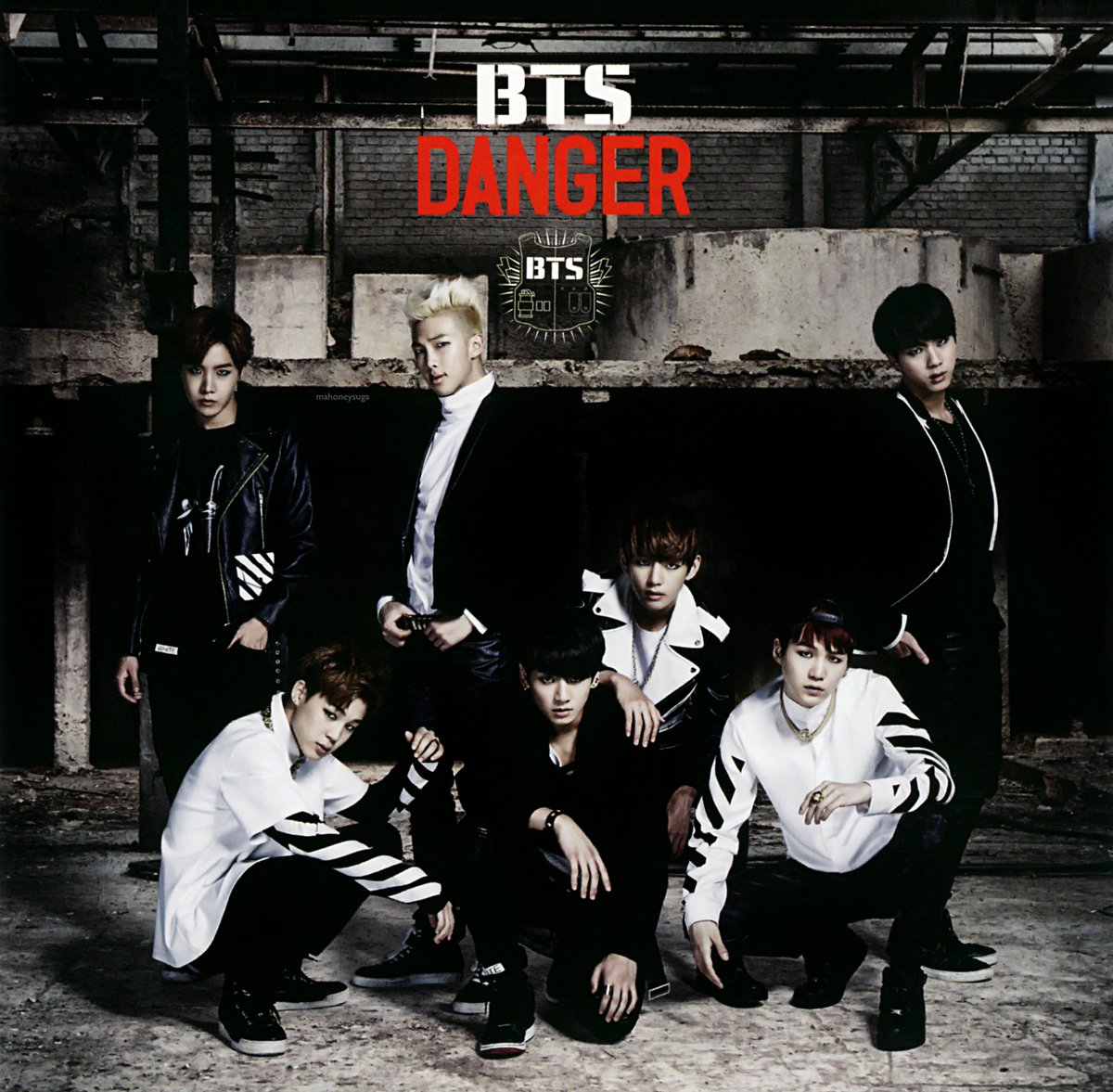 mahoneysuga's tweet photo. Danger (2014) {SCANS}

#BTS #방탄소년단 @BTS_twt https://t.co/Mct19HwAfN