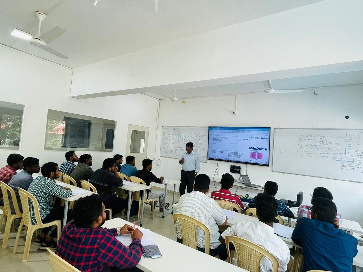 bslsindia08's tweet photo. Practical Learning leads to a perfect process. It's not only about Theoretical Knowledge, it's a combination of both. At BSLS mentors shares a practical experience with the students.
#bslsindia #logisticseducation #assuredplacement #internationalinternship https://t.co/OJylxBoDCF