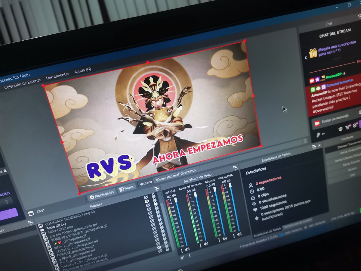 ArceusGP's tweet photo. Sin ningún tipo de aviso previo nos vamos a poner a practicar compe en #Overwatch2
https://t.co/lNAZ1yGjFc
#vtuber #ESvtuber #twitch #vtuberglobal #mvp #VtuberUprsing #Overwatch #RVS @rengo_vstudio https://t.co/u0QVJeQrUM