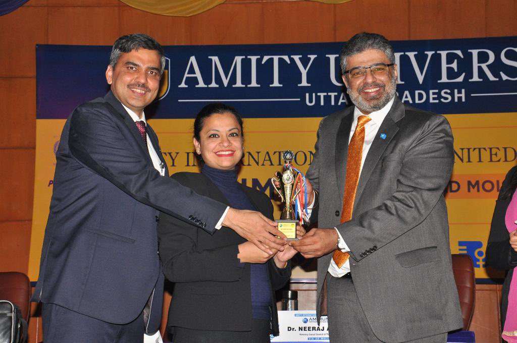 Neerajpalau's tweet photo. I had an incredible experience presenting these awards at #AMIMUN @AmityUni to the incredible faculty members. #AMIMUN #AmityUniversity #ModelUnitedNations @UN @janjuamehak @AnilSehrawat78 https://t.co/su3V8QpFfI