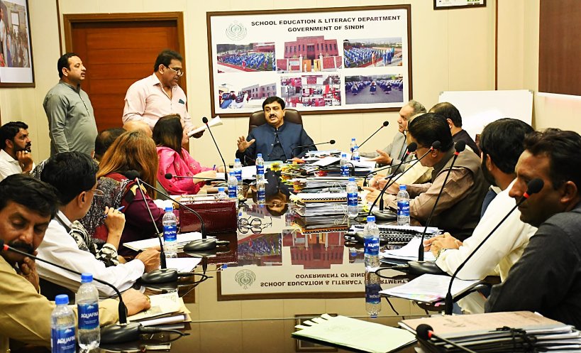 SELD_Sindh's tweet photo. Directors (ES&amp;HS), School Education. The cases for promotion from Assistant (BS-16) to Superintendent/BS-17 were discussed during the meeting in light of the Working Papers. However, since the working papers contained a lot of ambiguities regarding vacancy positions and https://t.co/ZpCdDebR5P