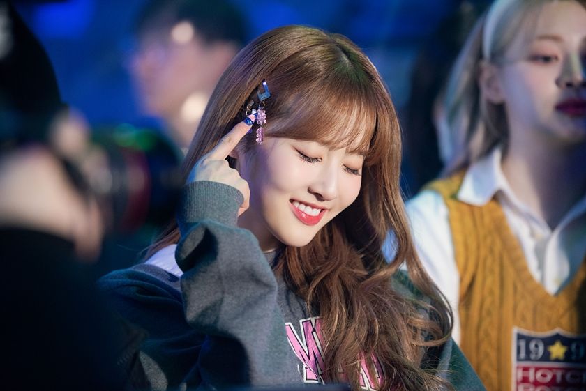 STAYCZONES's tweet photo. Teddy Bear MV behind https://t.co/IXtYca9aaF
