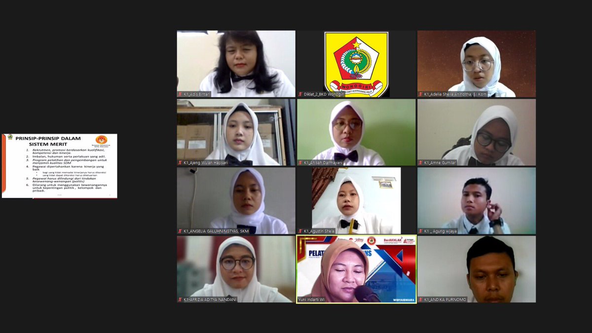 bkpsdmwonogiri's tweet photo. Penyampaian materi agenda 3a. Kedudukan dan peran PNS latsar CPNS angk 13 kab. Wonogiri pola kerjasama dengan BPSDMD prov. Jateng https://t.co/xGhHO7J0CS