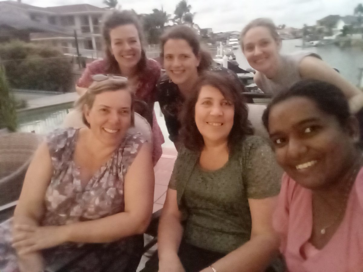 🇱🇰🇳🇴🇳🇱🇦🇺 such wonderful international collaborations being built at #woundsCRE 

Great to re-connect with @Anne_Eskes &amp; meet Selma Musters to discuss all things patient-and family-centered care 👏

<a href="/SharonLLatimer/">sharon latimer</a> <a href="/udeshikaisiri/">Udeshika Sugathapala</a> <a href="/IreneSirevag/">Irene Sirevåg</a>