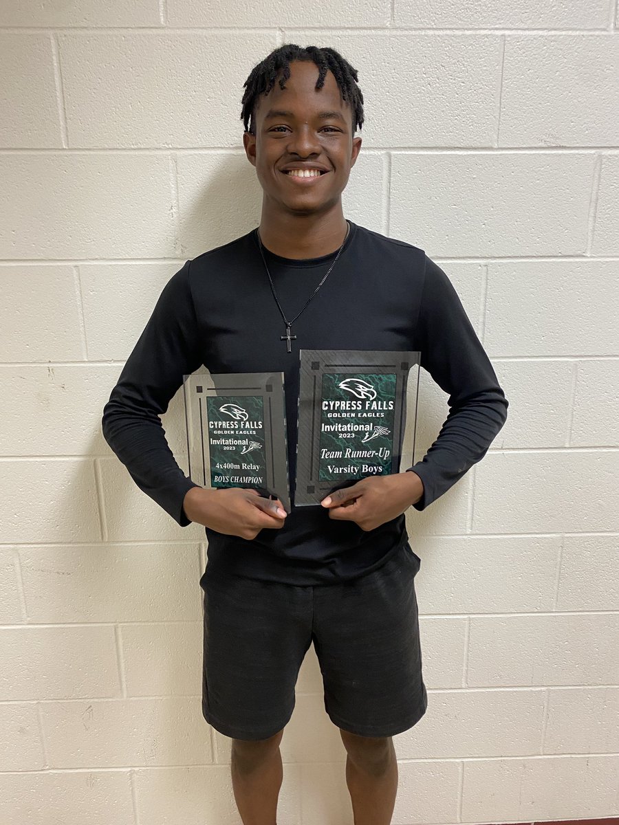 CoachCarter_19's tweet photo. Congratulations to Kellen Morgan on being named the varsity track athlete of the week! Dominating performance on the 4x400 Relay! #catfast https://t.co/g5zCd3UvTd