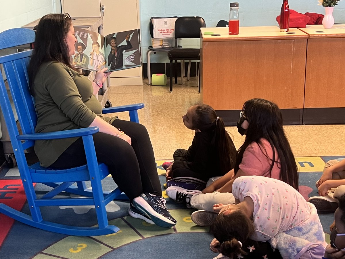 Mrs. Wendy Walton (@ches_tag) on Twitter photo Our wonderful CHES PARENTS enjoy volunteering their time at CHES! Thank you for the 3rd grade Read aloud! <a href="/capitolheightse/">Capitol Heights ES</a>
@ches3rd #chesrocks #volunteersmatter #thankyou Our wonderful CHES PARENTS enjoy volunteering their time at CHES! Thank you for the 3rd grade Read aloud! <a href="/capitolheightse/">Capitol Heights ES</a>
@ches3rd #chesrocks #volunteersmatter #thankyou