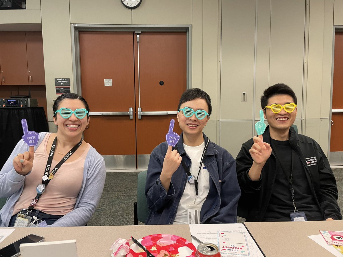 HanaJBaroudi's tweet photo. Student Council Valentine’s Day Social luncheon! fun times with @MedPhys_MDAUTH #medphys https://t.co/BgQOlDb05N