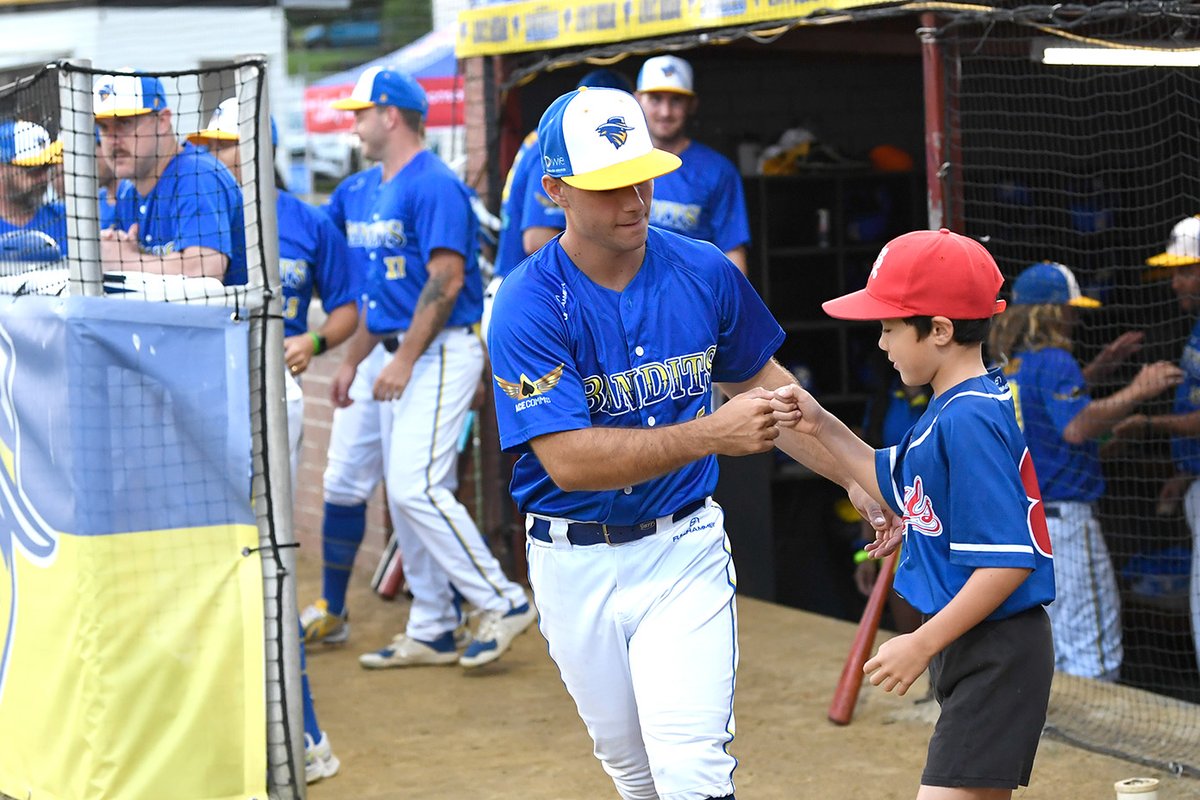 BrisbaneBandits's tweet photo. THANK YOU to the Queensland Baseball Community for your tremendous support of the Bandits in #ABL23. We can't wait to have you back at Viticon Stadium next season! https://t.co/i2tr1XIpQz