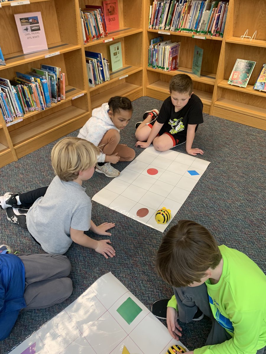 MrsO_TCE's tweet photo. Lots of fun exploring the robots in library today. Thank you to @librarytce for the engaging activities! #TCECardinals https://t.co/saBQzVaTVK
