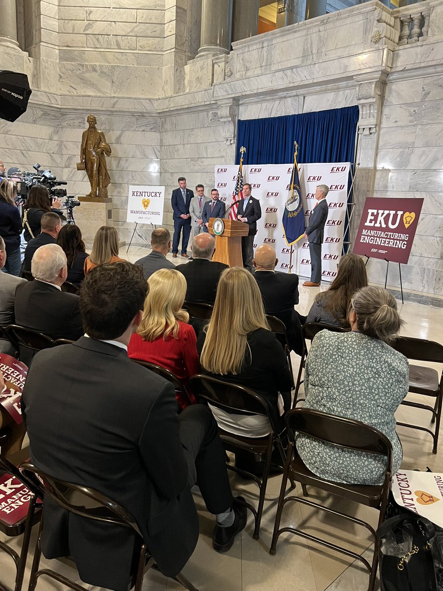 EKU President tweet media