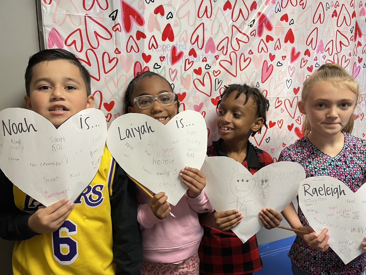 Amanda Iverson tweet media