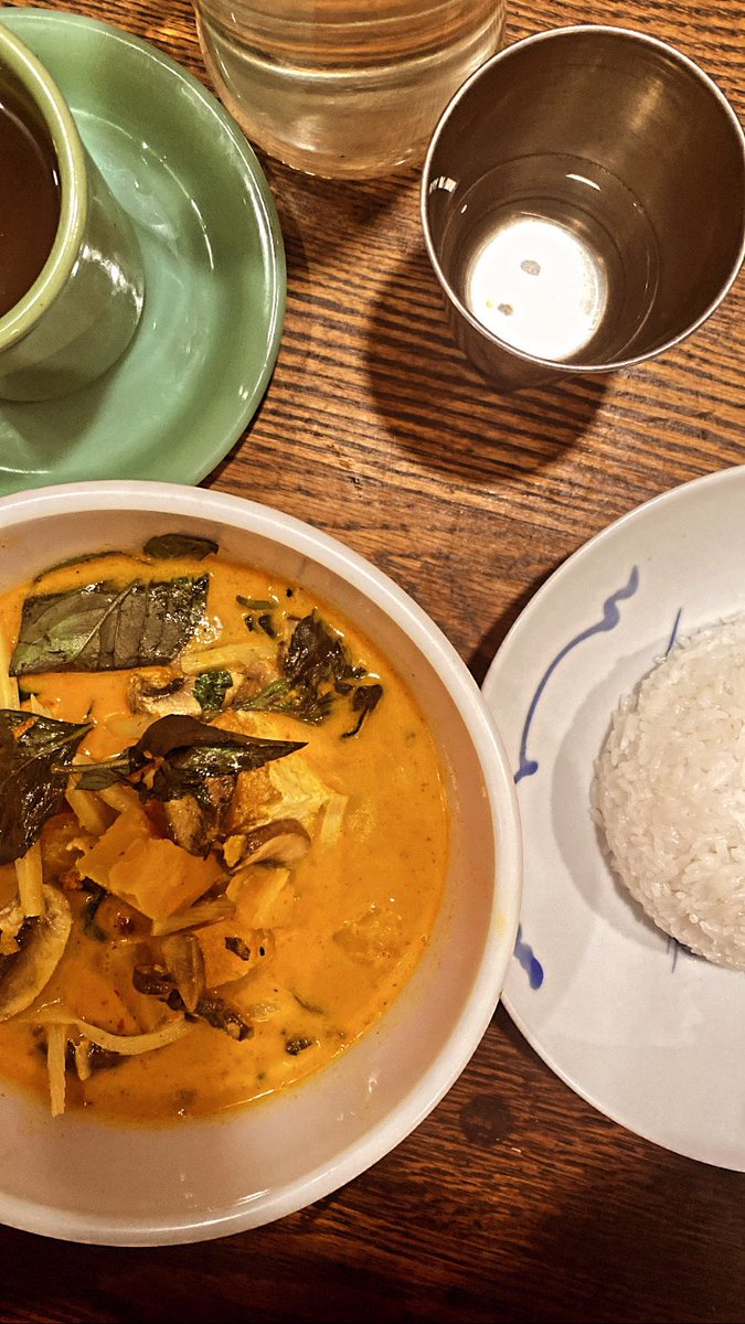 Very few things beat eating delish thai green curry in a cafe/thrift shop while listening to very old bollywood in east harlem. #onlyinNYC #lovecultures #bangklyneastharlem #mashups