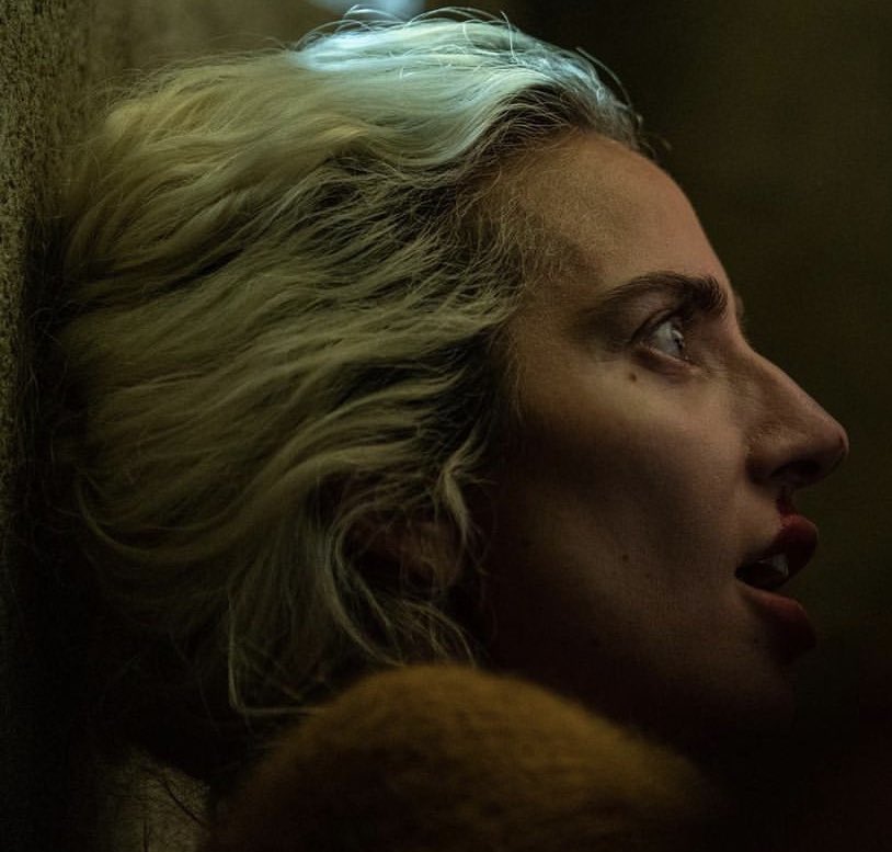 LMonsterReacts's tweet photo. THE CRAZINESS IN HER EYE I’M NOT OKAY I SWEAR TO GOD I CAN’T FUCKING FUNCTION SOMEBODY CALL AN AMBULANCE I’M HAVING SERIOUS PALPITATIONS THIS IS INSANITY https://t.co/WA6BWBhhJ9
