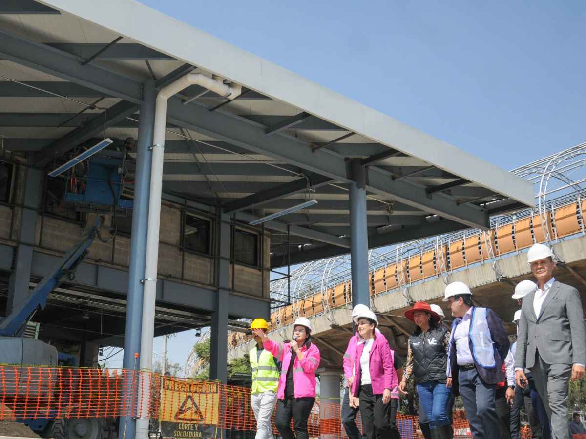 yosoytercerojo's tweet photo. Se realizará una obra de modernización del paradero de San Lázaro de la CDMX. Checa la nota completa aquí:  https://t.co/hT0bURAmbm 
@Claudiashein #SanLázaro #ADO #TerminaldeAutobuses #CDMX #Seguridad https://t.co/r6jkWakhkU