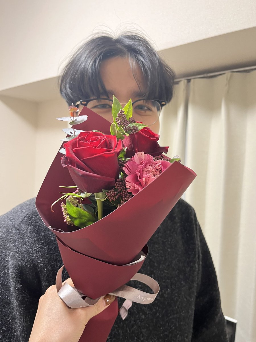 ちょっと遅めのおはようございます☀
昨日は自分の覚悟や想いが少し整理できた気がします。
いつも支えてくれる周りの人やパートナーに感謝ですね、そんなHappy Vdayでした💝