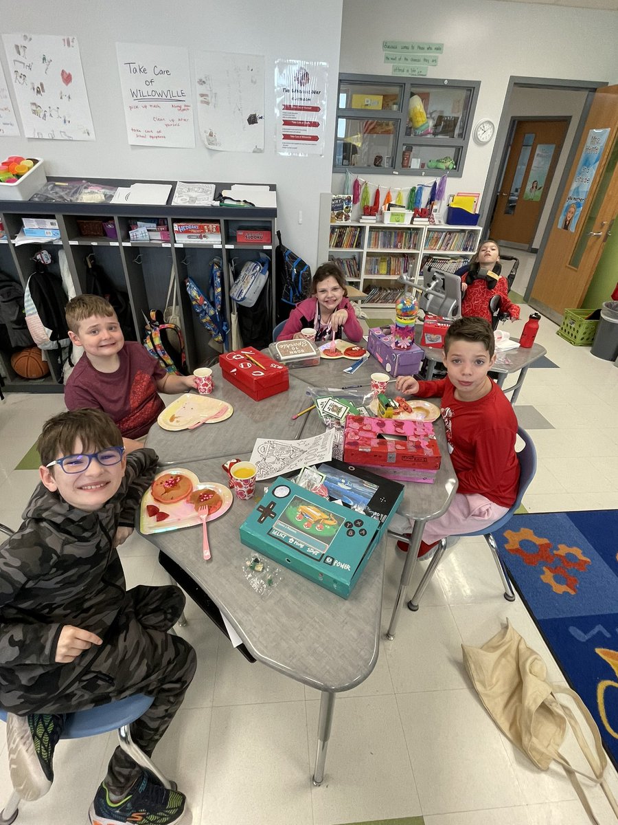 Nicole Hertel tweet media