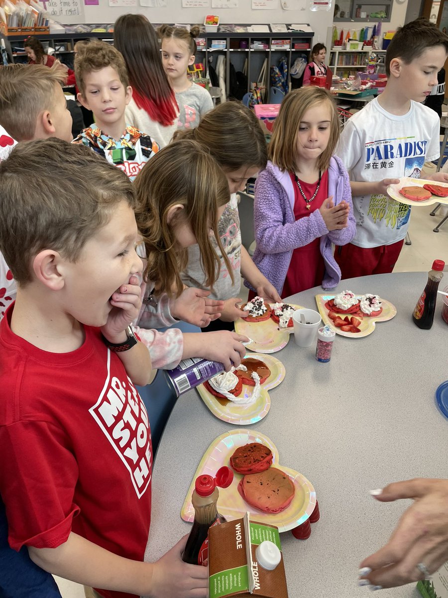 Nicole Hertel tweet media