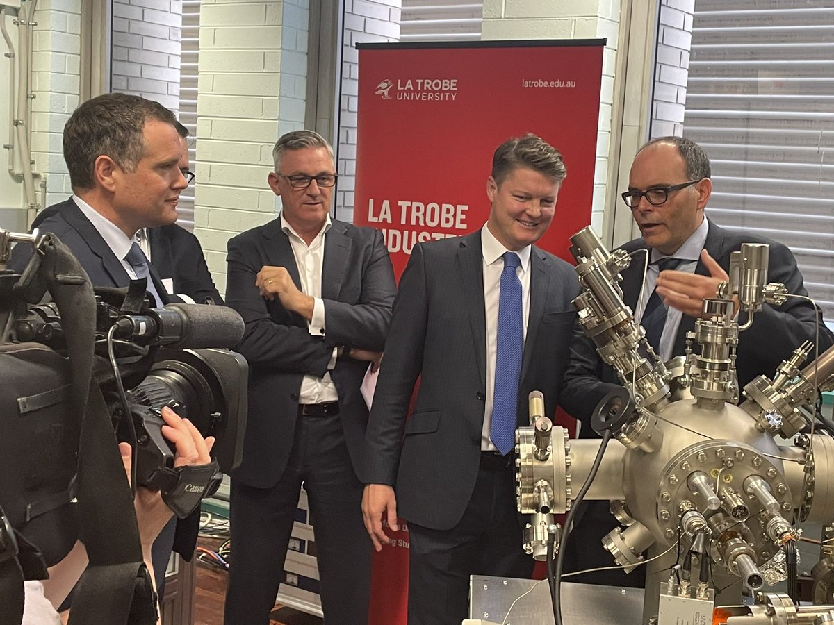 Back at @latrobe seeing first-hand why Victoria's reputation as a leader in quantum technologies continues to grow as @VicGovAu @breakthroughvic invest $8 million in @QuantumBrillia1 to establish Victoria as the place to be for the rapidly evolving quantum technologies sector.