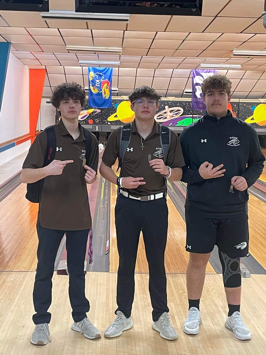 GCHSbowlingbuffs tweet media