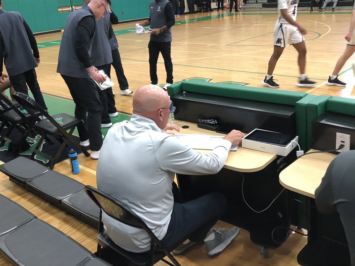 SoMeck4AHoops's tweet photo. If no one has told you lately, THANKS for all you do!
#ScoreKeepers
#TheBook
#ScoreBook https://t.co/lDLTg6hRQ2