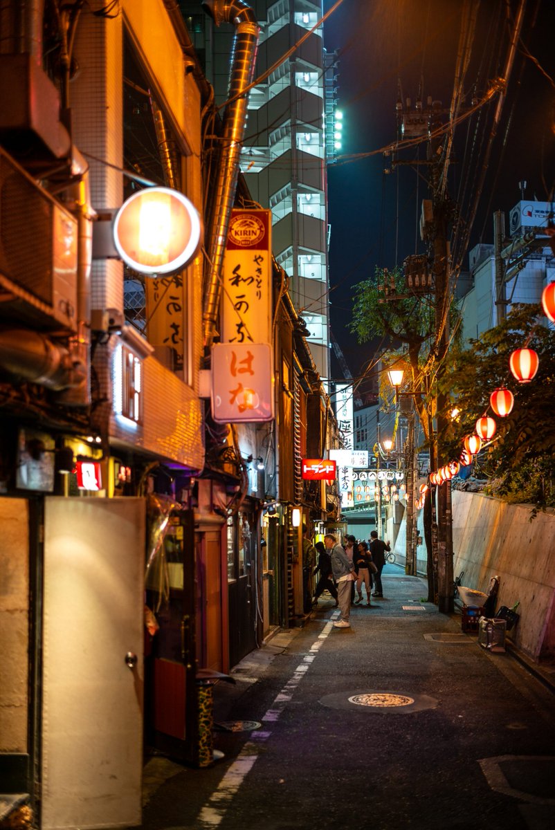 FiledIMAGE's tweet photo. Shibuya in Tokyo is home to the world famous 'busiest pedestrian crossing’, shiny glass and steel high-rise buildings, glamorous shops and department stores and business offices. But, hidden under allof this is one of the remnants of Tokyo’s old towns,

https://t.co/zTtzTXrqe2 https://t.co/HtgZ8cNoPW