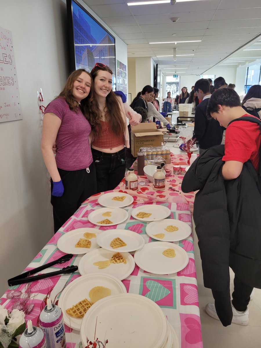 Andrea Lossing tweet media