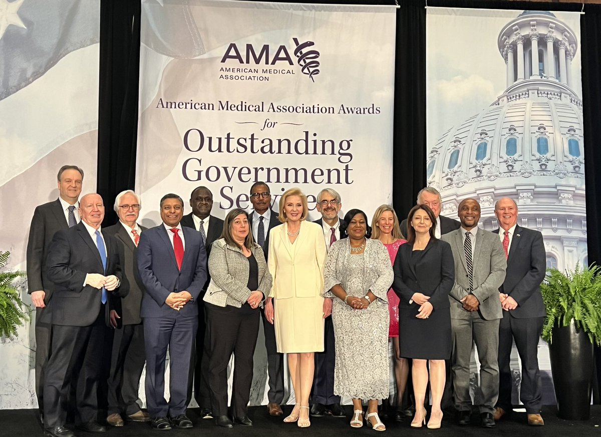 DrSamPage's tweet photo. Thank you to the @AmerMedicalAssn for the Outstanding Government Service Award. https://t.co/bJnWhJ7slY