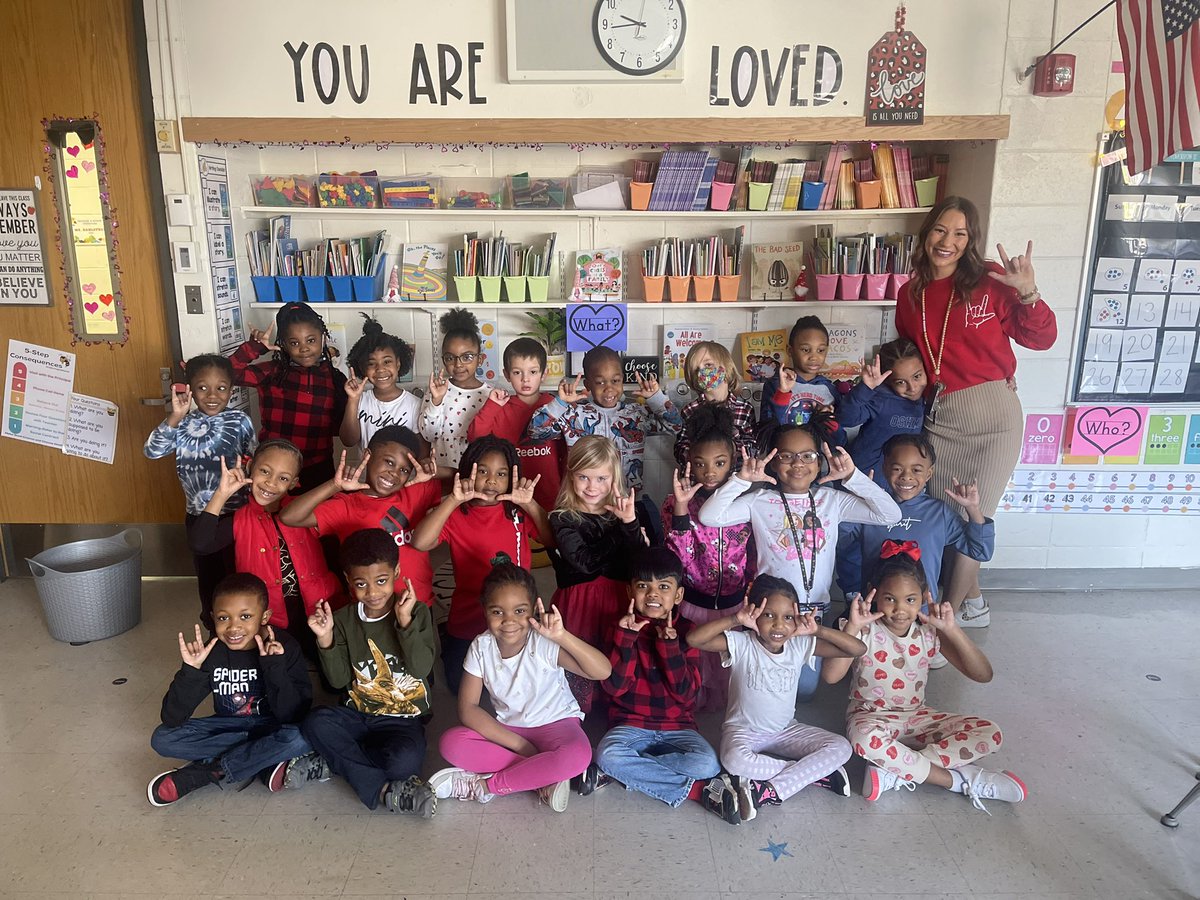 KDG was full of love today!! #d161learns #gohornets