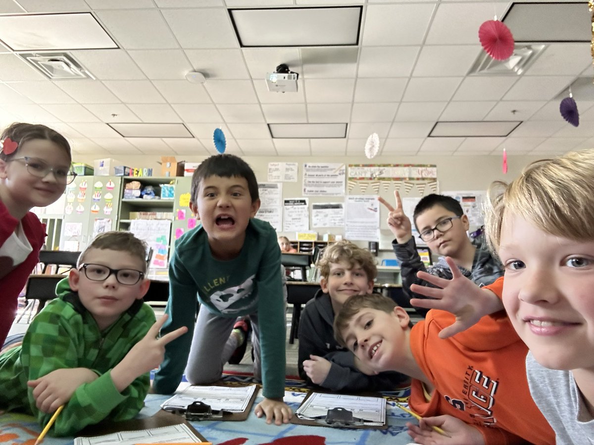 MsAshley3rd's tweet photo. Rephrasing the question to help us answer an open-ended question can be fun…just ask these guys! 💜 #BecauseofWinnDixie @WSESWildcats  @KellerISD https://t.co/m4a9b630JA