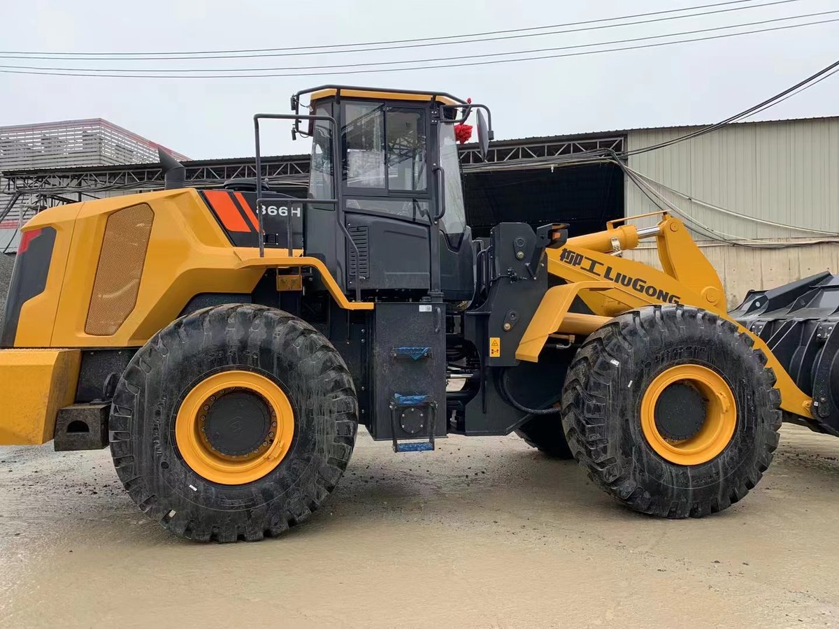 julieeesm's tweet photo. LIUGONG 6.5ton Wheel Loader
CLG866H in stock!!
👏National emission IV
Fuel saving＆ easy
pls contact julie!

#China  #constructionbusiness  #wheels #loader #clg866 https://t.co/8XwYdnrgl9