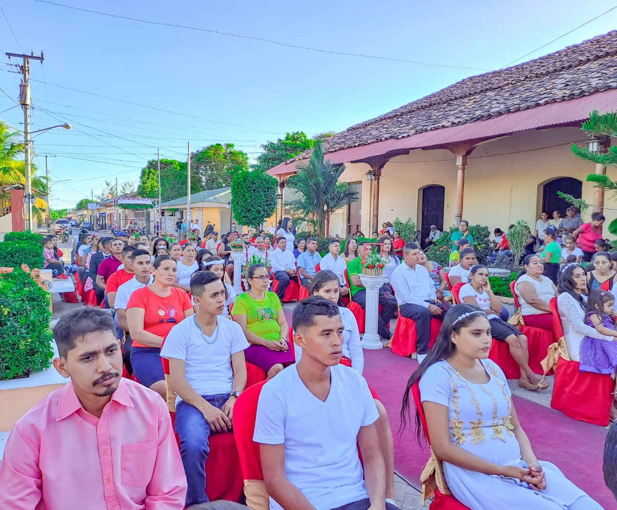 #Nicaragua | El amor volvió a sentirse este 1️⃣4️⃣ de febrero, en las bodas masivas, realizadas en conjunto con las autoridades municipales de el #ElSauce, donde  1⃣3⃣ parejas se juraron amor eterno. 👰🏻‍♀️💍💞

#AmorEnGrande