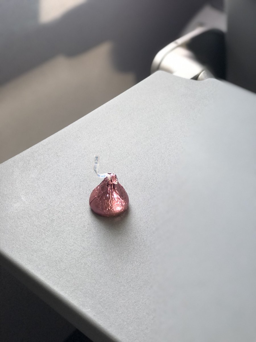 ddprincess72's tweet photo. Nice touch and gesture on todays flight for all customers courtesy of the Purser! #valentinesday #unitedlove https://t.co/JZl8IWyFEc