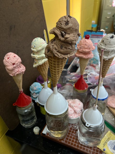rbfinearts's tweet photo. The recent work of some of our Photo classes includes these delicious shots that are just too good to be true 📸

The creation and set up for these photos may be messy - but the final work looks so real you could taste it! 🍦
Sweet work, SpARTans #ForwardtoCreativeThings https://t.co/aMjdKIDKXy