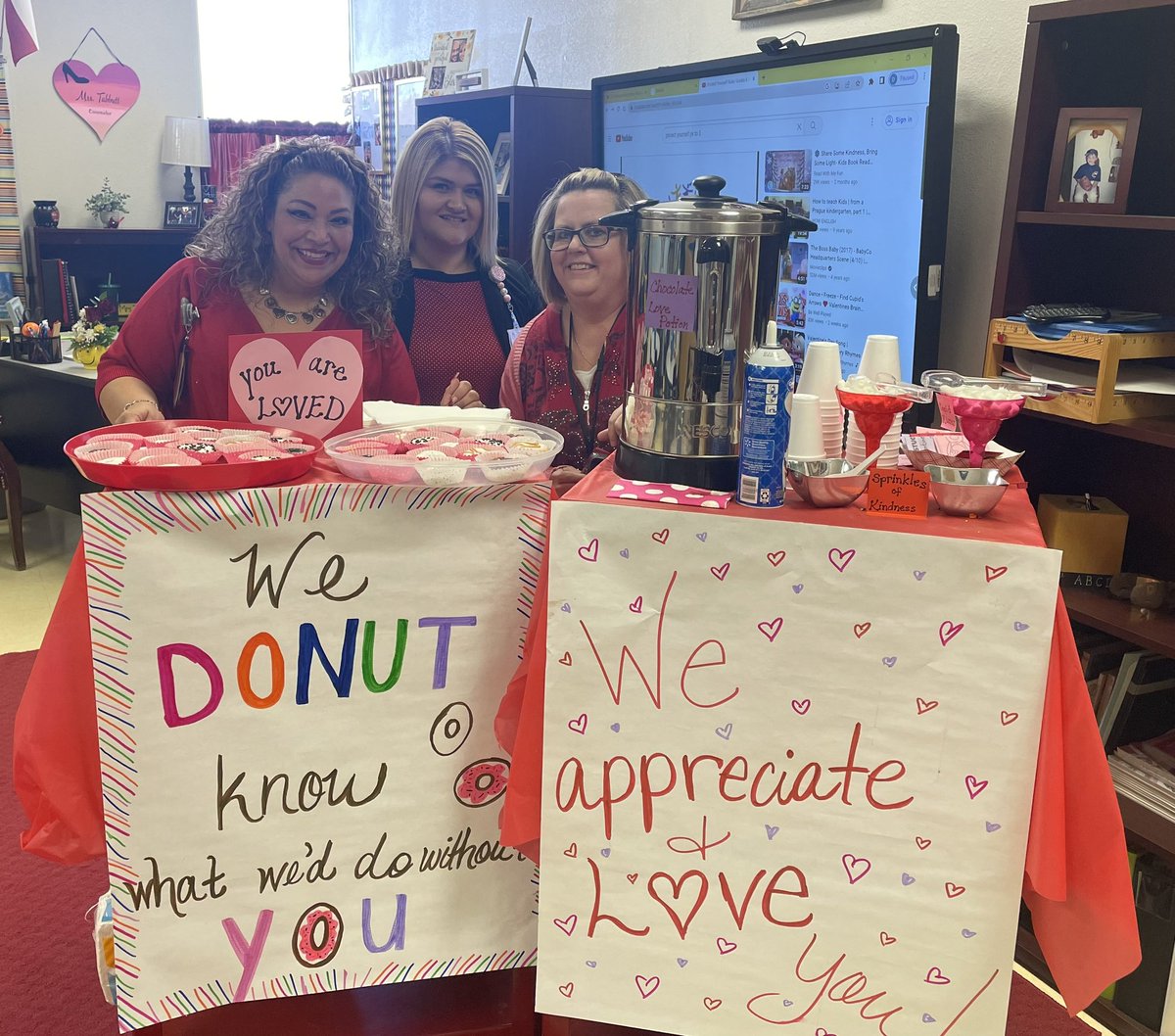 edengtabbutt's tweet photo. Thank you to our Curriculum Coaches and interventionist for our Valentine treats! You all are awesome!❤️#ClintISDheartfirst #lovemyteam https://t.co/KuvuywGOJo